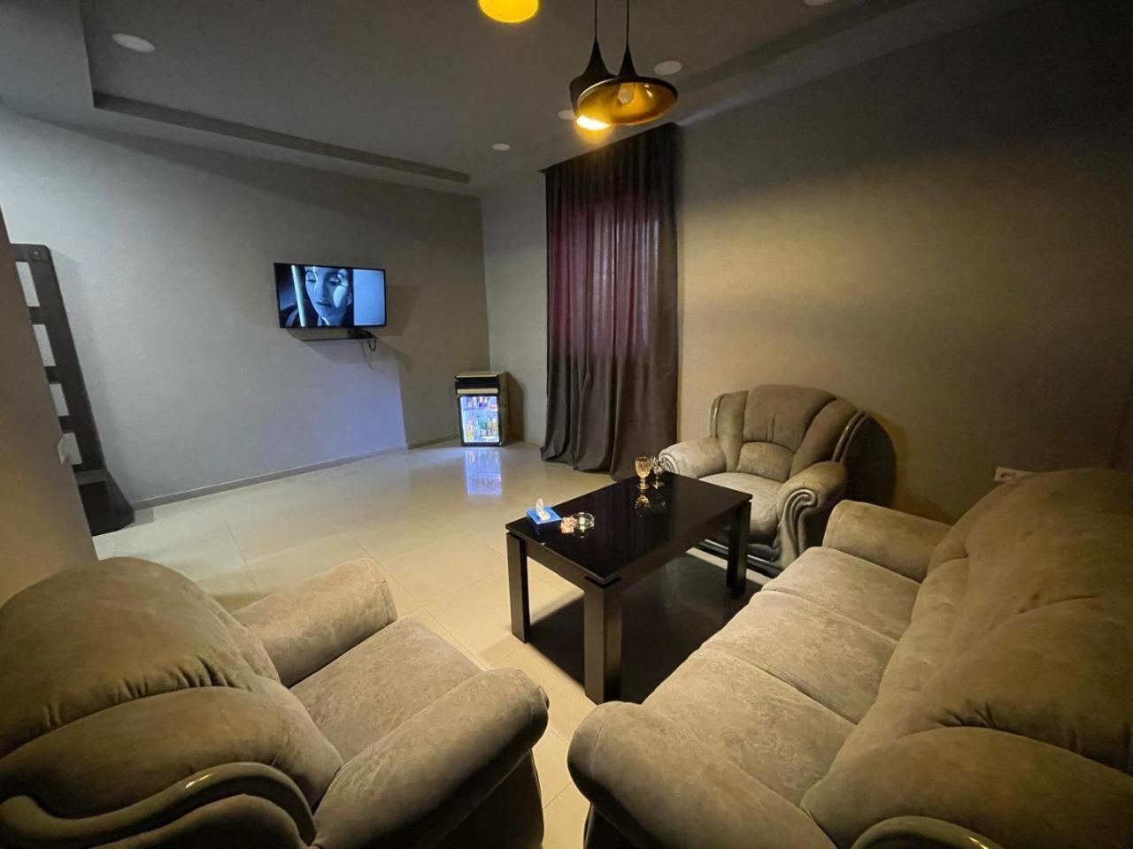 P'arak'ar Lux Plaza酒店 外观 照片